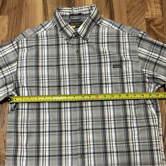 3/$25 Eddie Bauer Button Down Long Sleeve Shirt Classic Fit Medium Plaid - Picture 6 of 8